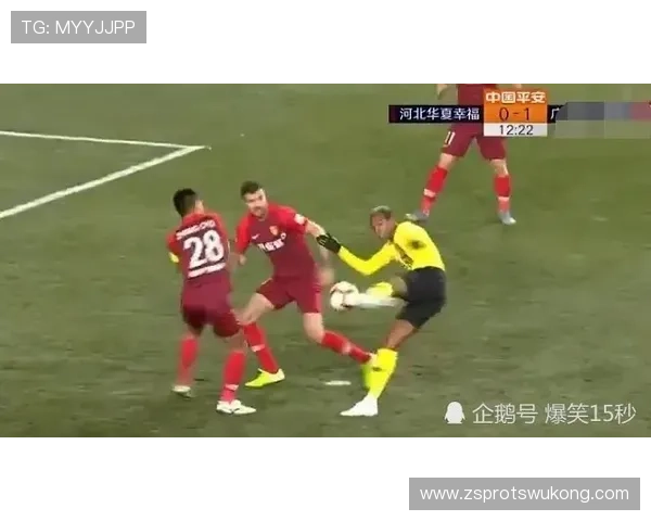 抢门将手中球为何直接判罚间接任意球？