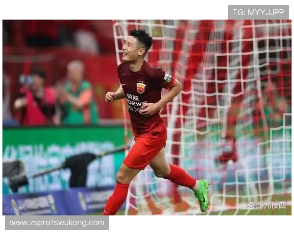 武磊连续三场破门，高效跑位撕开对手防线